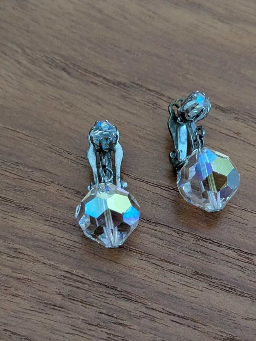 Vintage Aurora Borealis Crystal Dangle Clip On Earrings Iridescent Faceted Bead